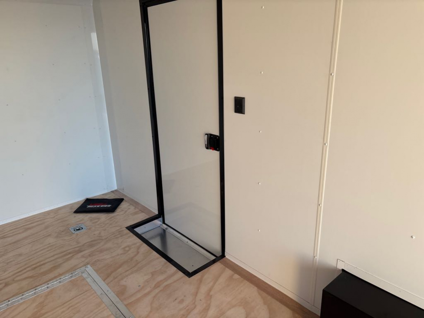 New 2026 United Trailers CLA-8.520TA52-M Car / Racing Trailer