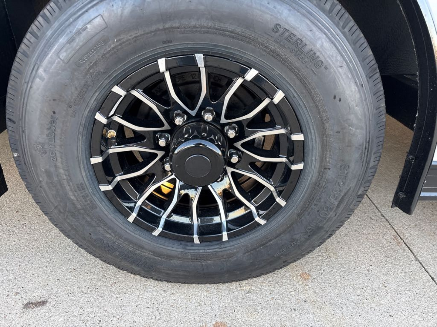 New 2026 United Trailers CLA-8.520TA52-M Car / Racing Trailer