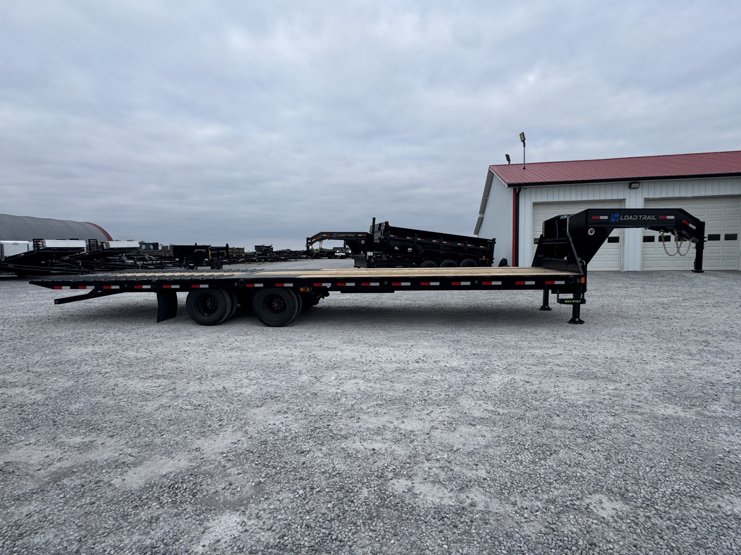 New 2026 Load Trail Hydraulic Dovetail Gooseneck Equipment Trailer