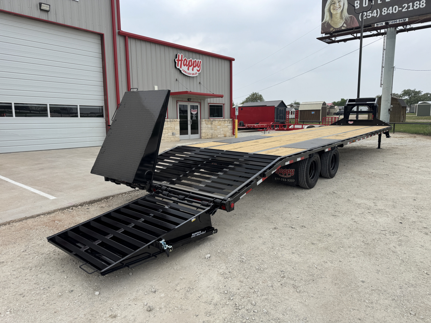 New 2026 PJ 102"x36' GN Low-Pro Flatbed w/ Duals - LD