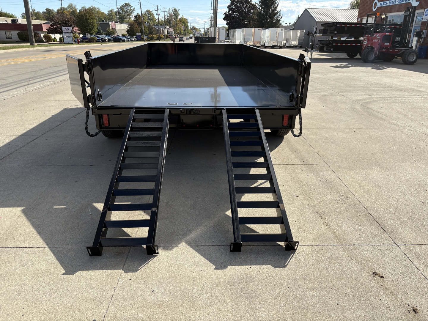 New 2026 Punch 83"X14' SCISSOR 14K DUMP Dump Trailer