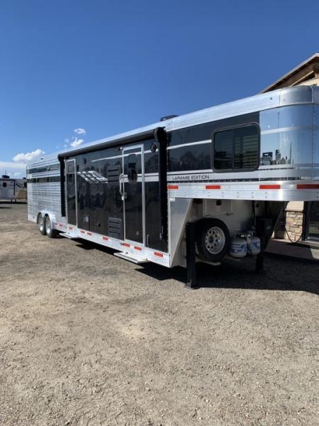 Used 2022 SMC SLE8169SR 16' Stock/Combo Trailer