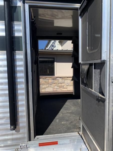 Used 2022 SMC SLE8169SR 16' Stock/Combo Trailer