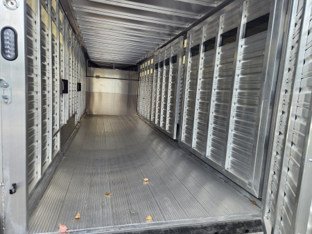 New 2026 Frontier Trailers 7X24LIVESTOCK GN Stock / Stock Combo Trailer