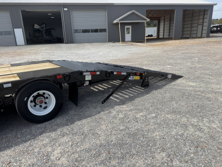 New 2026 Behnke 102"x29' 20 TON Pintle Hitch Tag Trailer *AIR RAMPS*