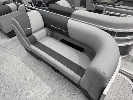 New 2026 Bennington 188 S Cruise Pontoon Boat