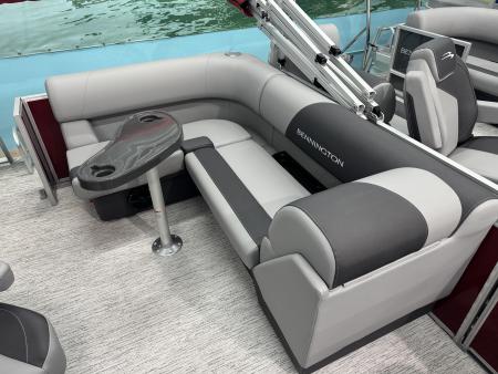 New 2026 Bennington 188 S Cruise Pontoon Boat