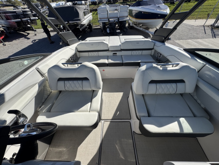 Used 2022 Regal Boats LS2 Bowrider