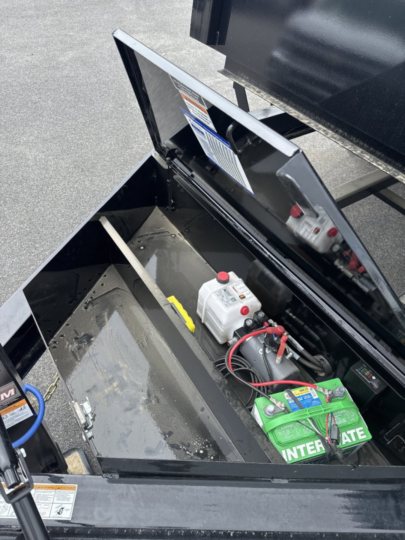 New 2026 Load Trail DL14 83" X 14' LOW-PRO Dump Trailer