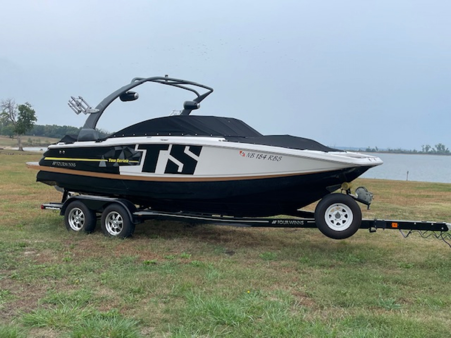 Used 2017 Other TS 222 Surf Boat