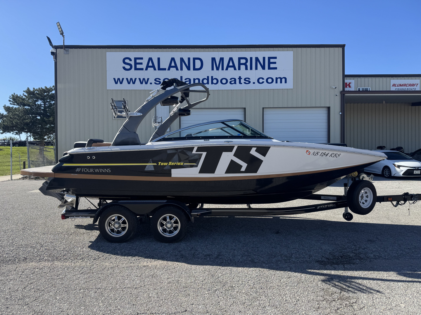 Used 2017 Other TS 222 Surf Boat