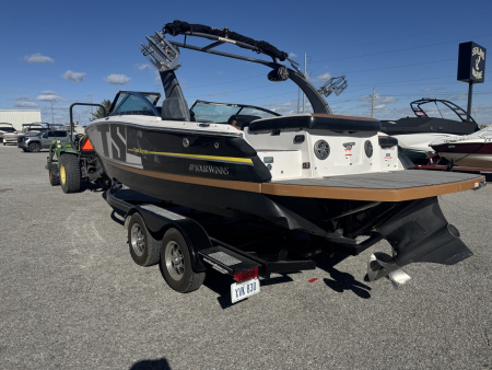 Used 2017 Other TS 222 Surf Boat