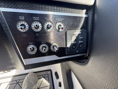 Used 2017 Other TS 222 Surf Boat