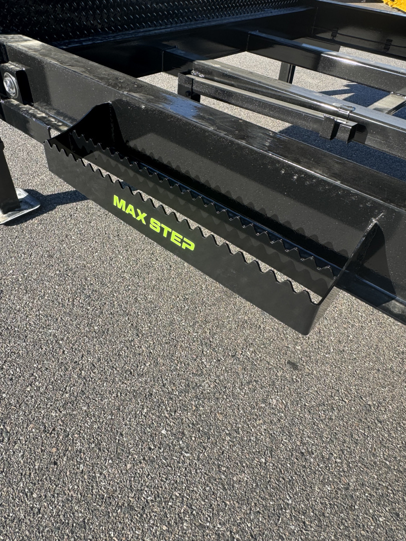 New 2026 Load Trail 83"X14' Gooseneck Dump Trailer Ramps & Tarp