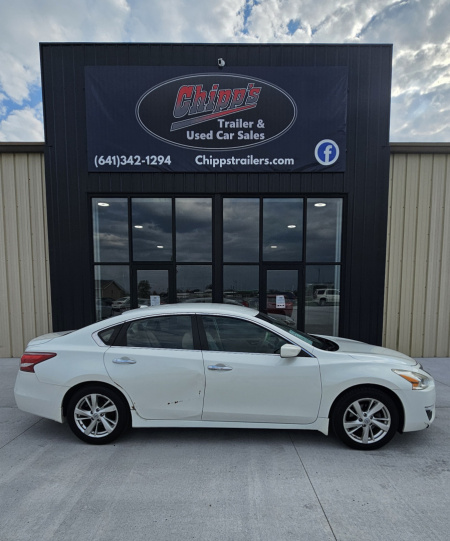 Used 2013 Nissan Altima SV Car