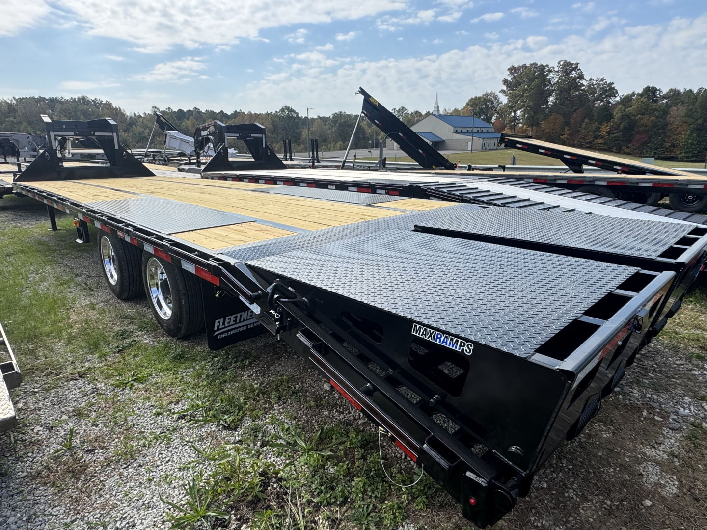 New 2026 Diamond C FMAX212 25+5 Flatbed Trailer, MAX RAMPS, 17.5 WHEEL UPGRADE, ALUMINUM OUTER WHEELS
