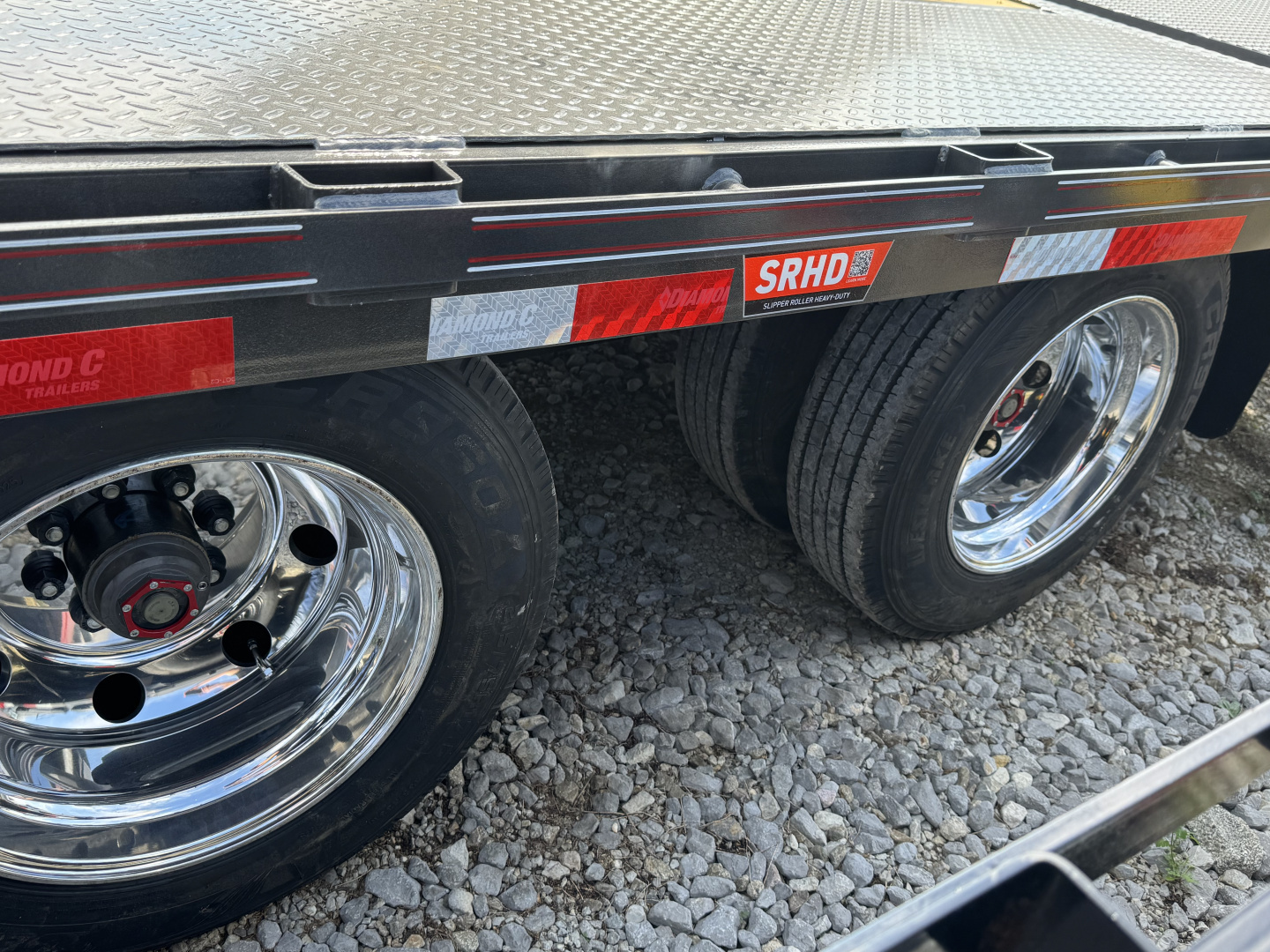 New 2026 Diamond C FMAX212 20+5 Flatbed Trailer, MAX RAMPS, 17.5 WHEEL UPGRADE, ALUMINUM OUTER WHEELS