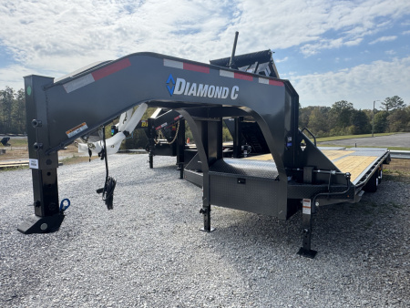 New 2026 Diamond C FMAX212 20+5 Flatbed Trailer, MAX RAMPS, 17.5 WHEEL UPGRADE, ALUMINUM OUTER WHEELS