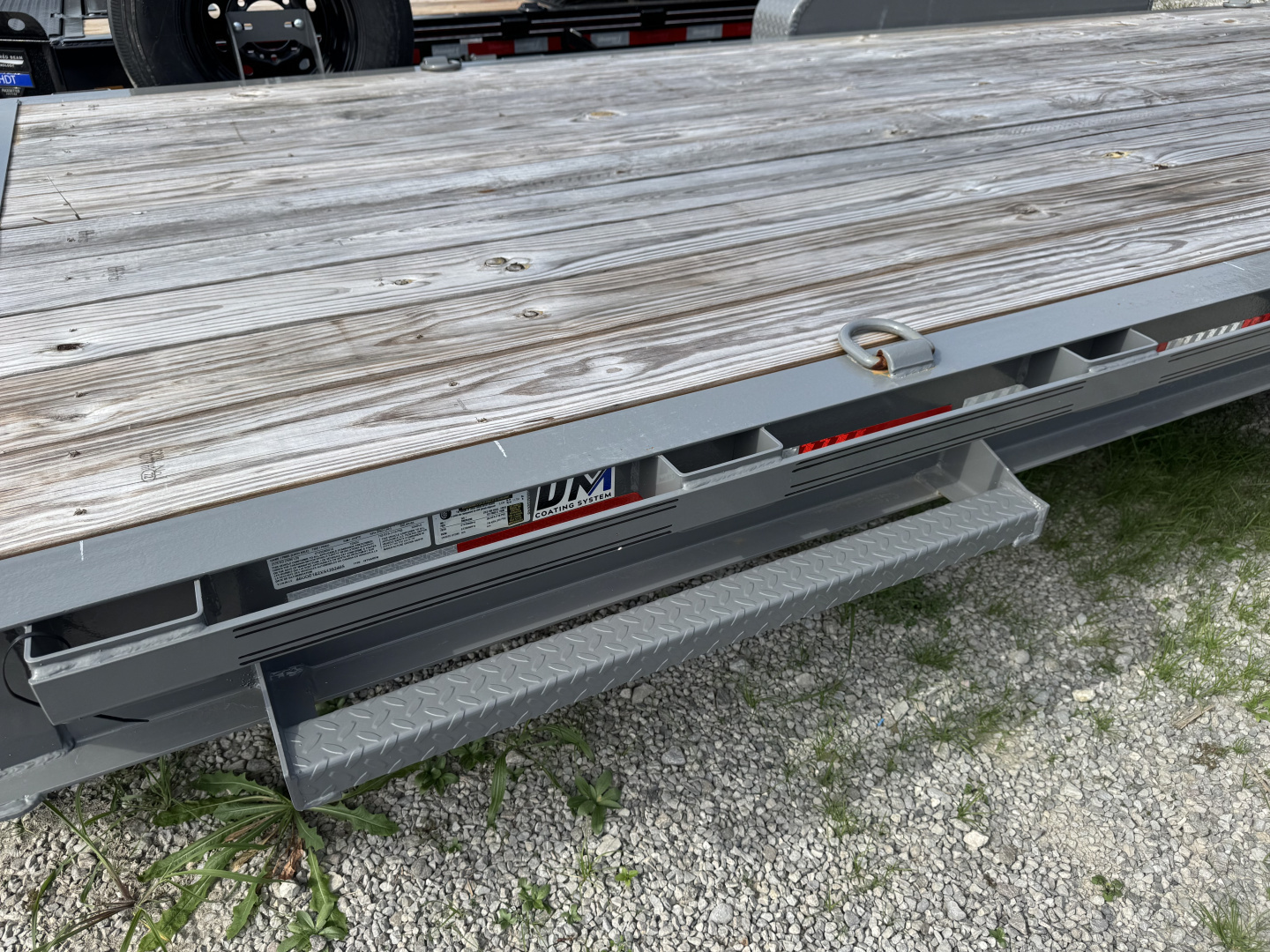 New 2025 Diamond C LPX207 18’ Equipment Trailer, KNEE RAMPS, REMOVABLE FENDERS, SPARE TIRE