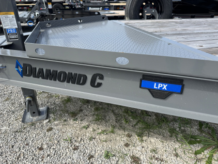 New 2025 Diamond C LPX207 18’ Equipment Trailer, KNEE RAMPS, REMOVABLE FENDERS, SPARE TIRE