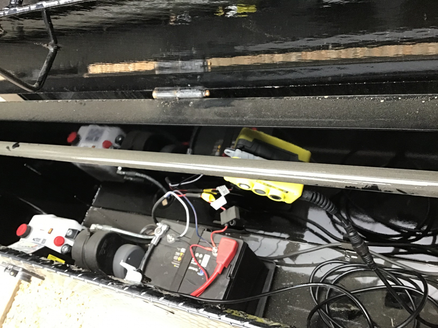 New 2026 PJ 83"x16' GN Tandem Axle Low Pro High Side Dump w/ 48" Sides – DM