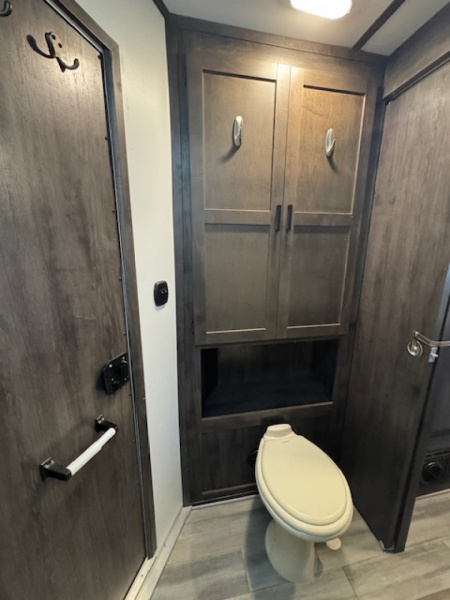 Used 2022 Bison Trailers 2022 Bison Ranger 3H 11 LQ w/Slide & Hay Rack Horse Trailer