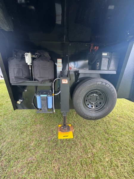 Used 2022 Bison Trailers 2022 Bison Ranger 3H 11 LQ w/Slide & Hay Rack Horse Trailer