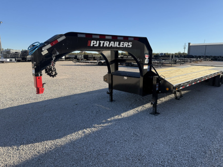 New 2026 PJ 102"x32' GN Low-Pro Flatbed w/ Duals - LD