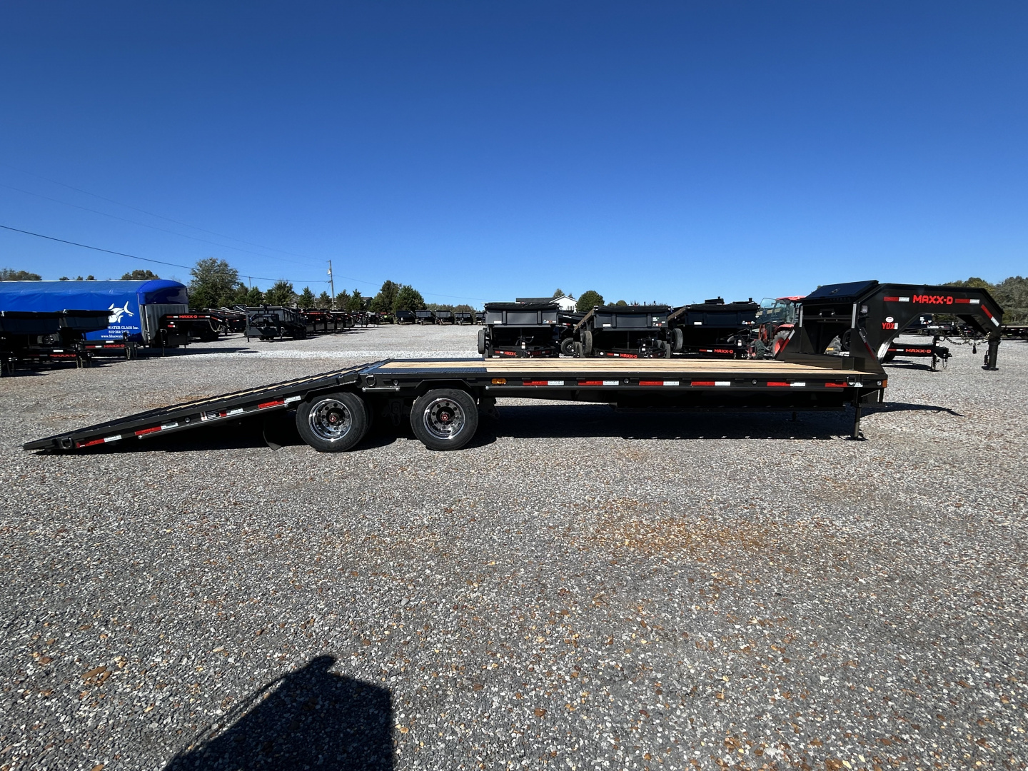 New 2026 MAXXD Gooseneck Trailer | 32' x 102' 30K GVWR