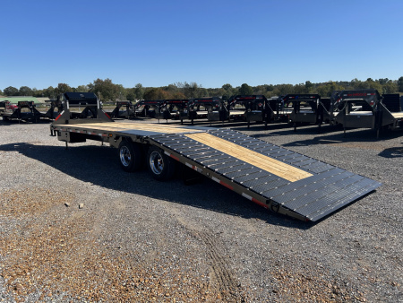 New 2026 MAXXD Gooseneck Trailer | 32' x 102' 30K GVWR
