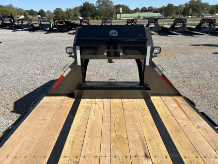 New 2026 MAXXD Gooseneck Trailer | 32' x 102' 30K GVWR