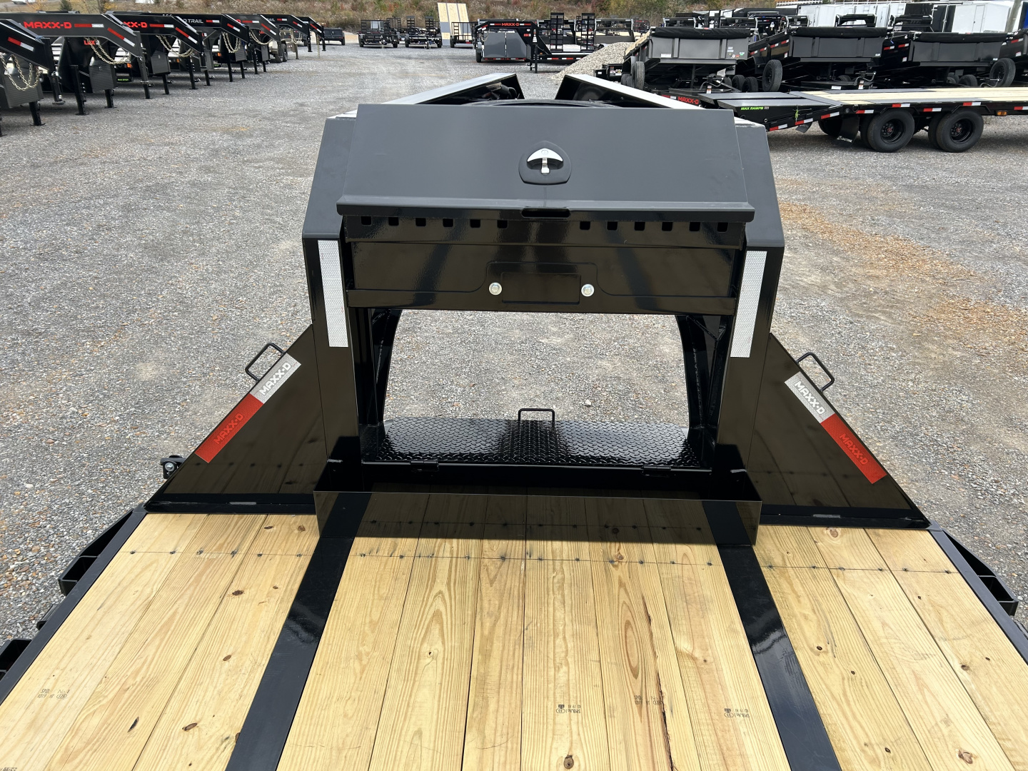 New 2026 MAXXD Gooseneck Flatbed Trailer | 102" x 28' 30K GVWR