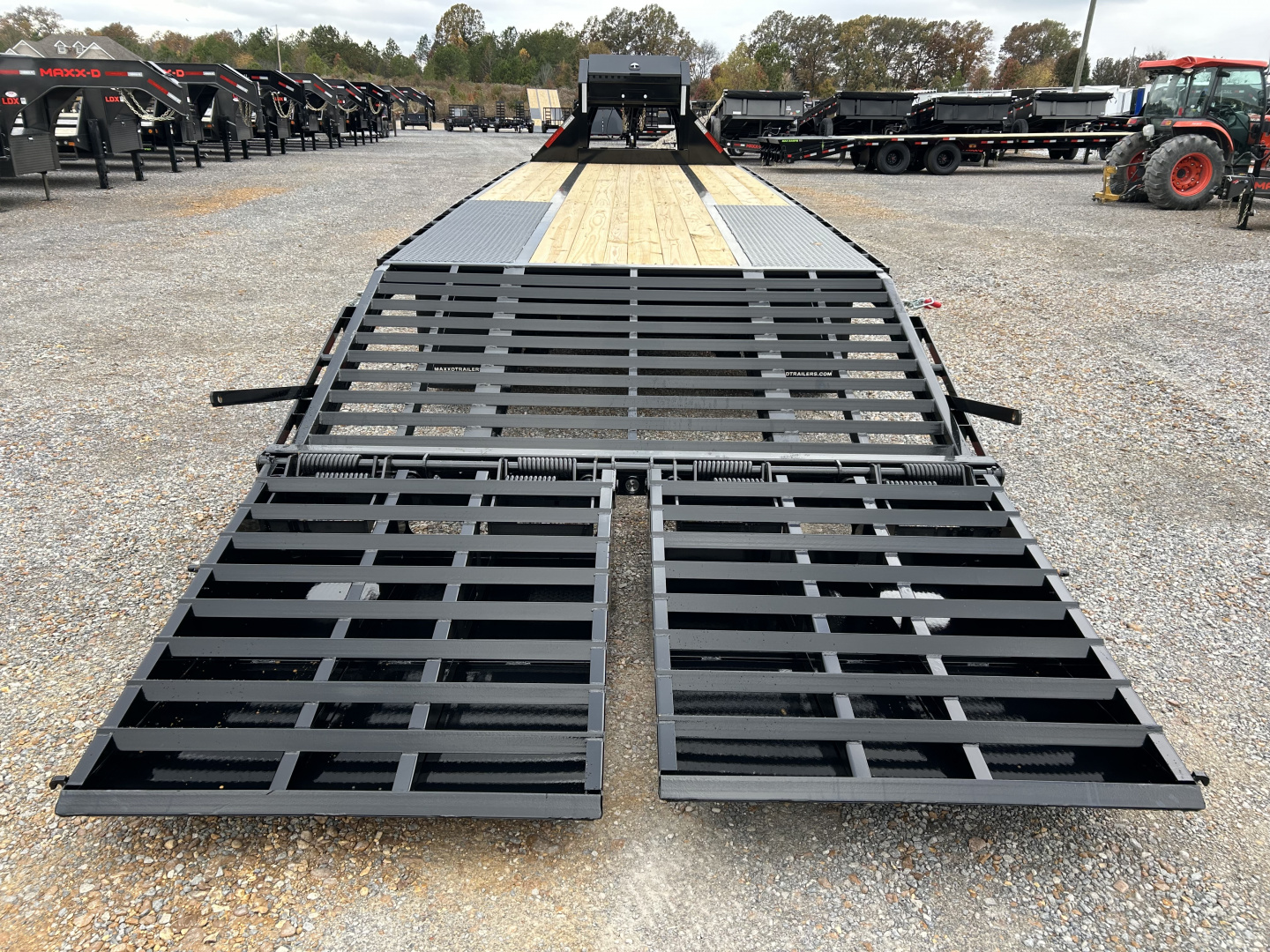 New 2026 MAXXD Gooseneck Flatbed Trailer | 102" x 28' 30K GVWR