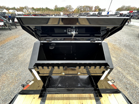 New 2026 MAXXD Gooseneck Flatbed Trailer | 102" x 28' 30K GVWR