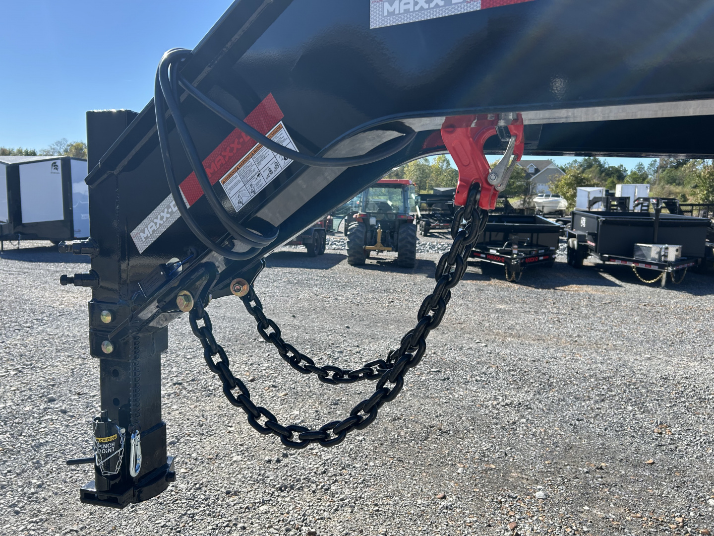 New 2026 MAXXD Hydraulic Dovetail Gooseneck Trailer | 102" x 36' | 40K GVWR