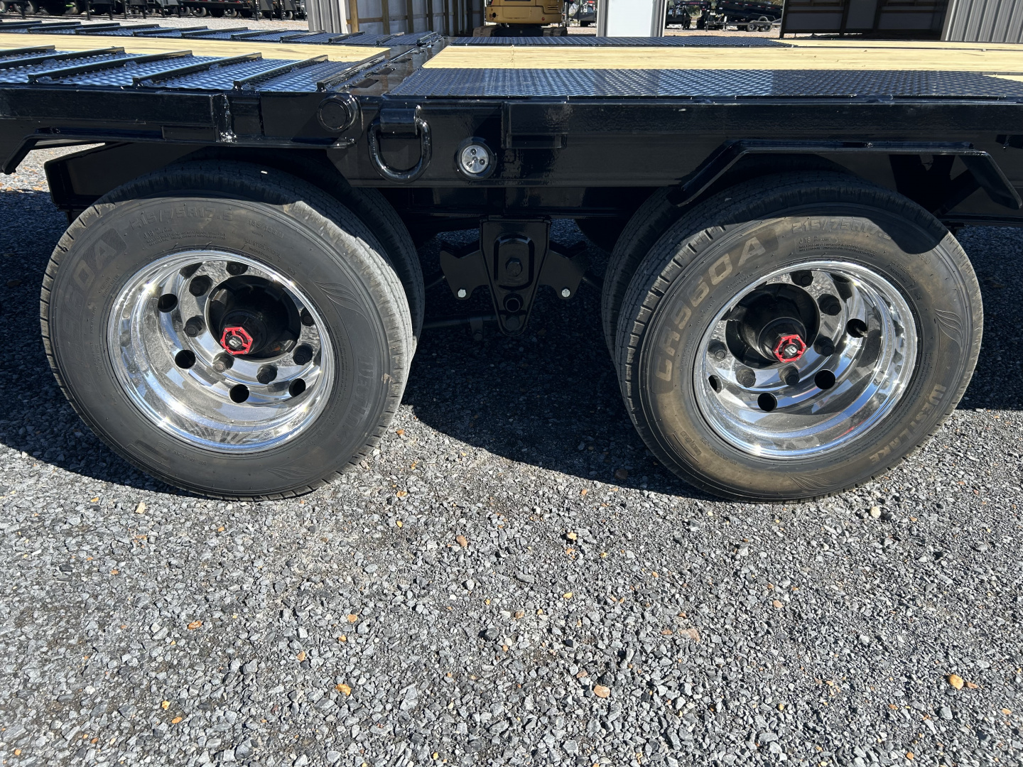 New 2026 MAXXD Hydraulic Dovetail Gooseneck Trailer | 102" x 36' | 40K GVWR