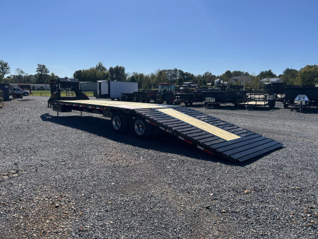 New 2026 MAXXD Hydraulic Dovetail Gooseneck Trailer | 102" x 36' | 40K GVWR