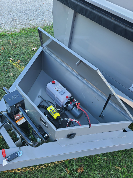 New Liberty 14' SCISSOR DUMP (GVWR 15,400) TARP