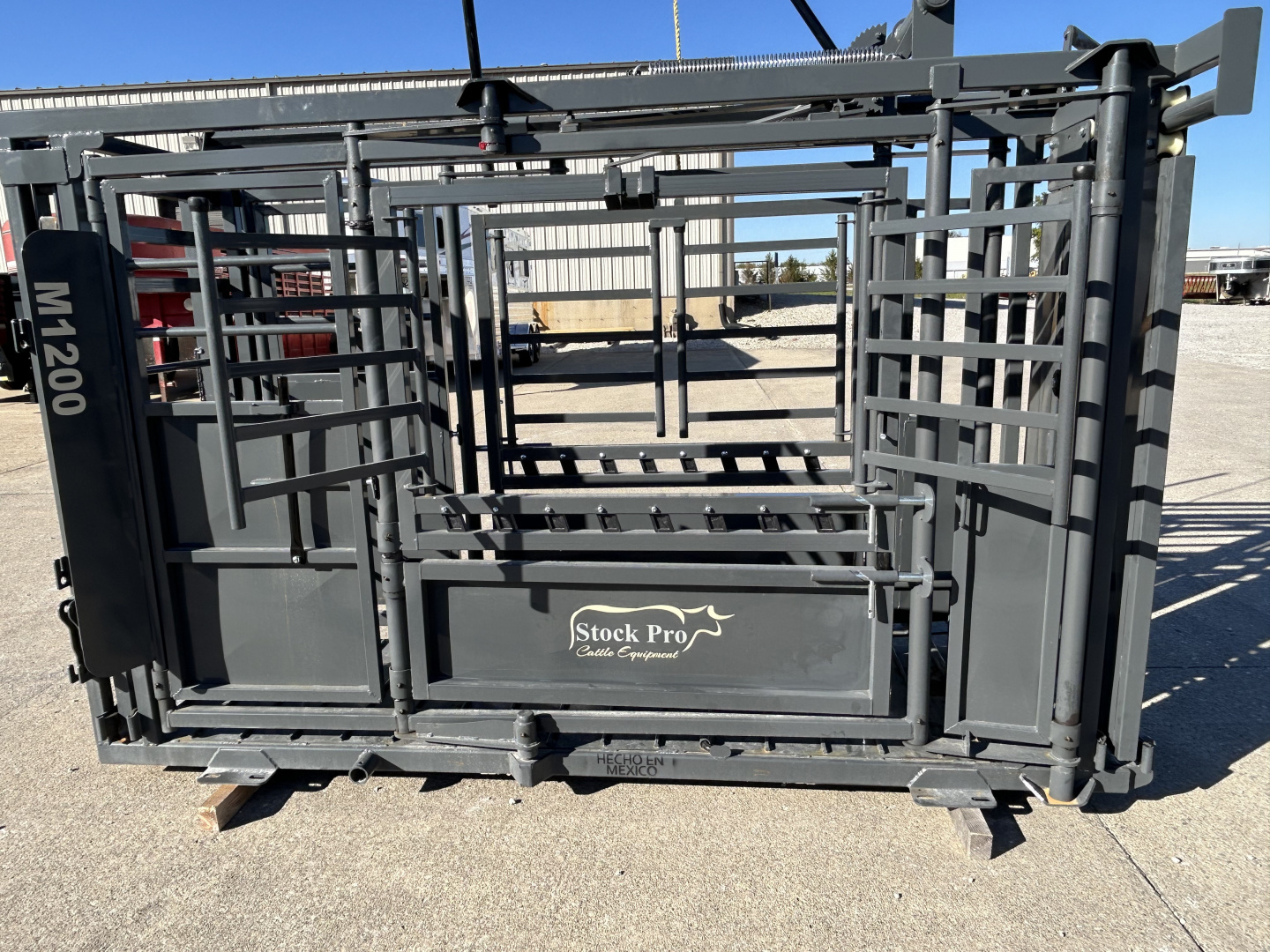 New 2026 Other M1200 Cattle Squeeze Chute w/ Palpation Cage Livestock Equipment