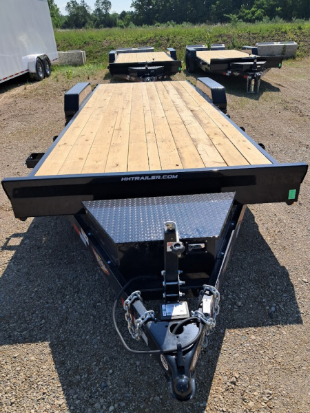 New 2025 H&H Trailers HCH8220-BP-070 Car Hauler