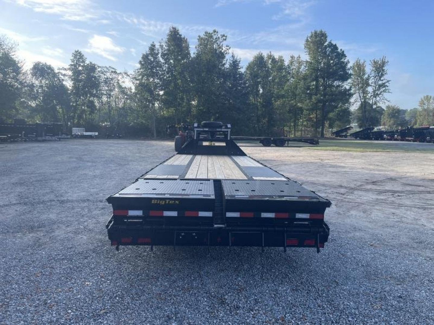 New 2026 Big Tex 20+5 22GN Gooseneck w/ Mega Ramps 23900 GVWR