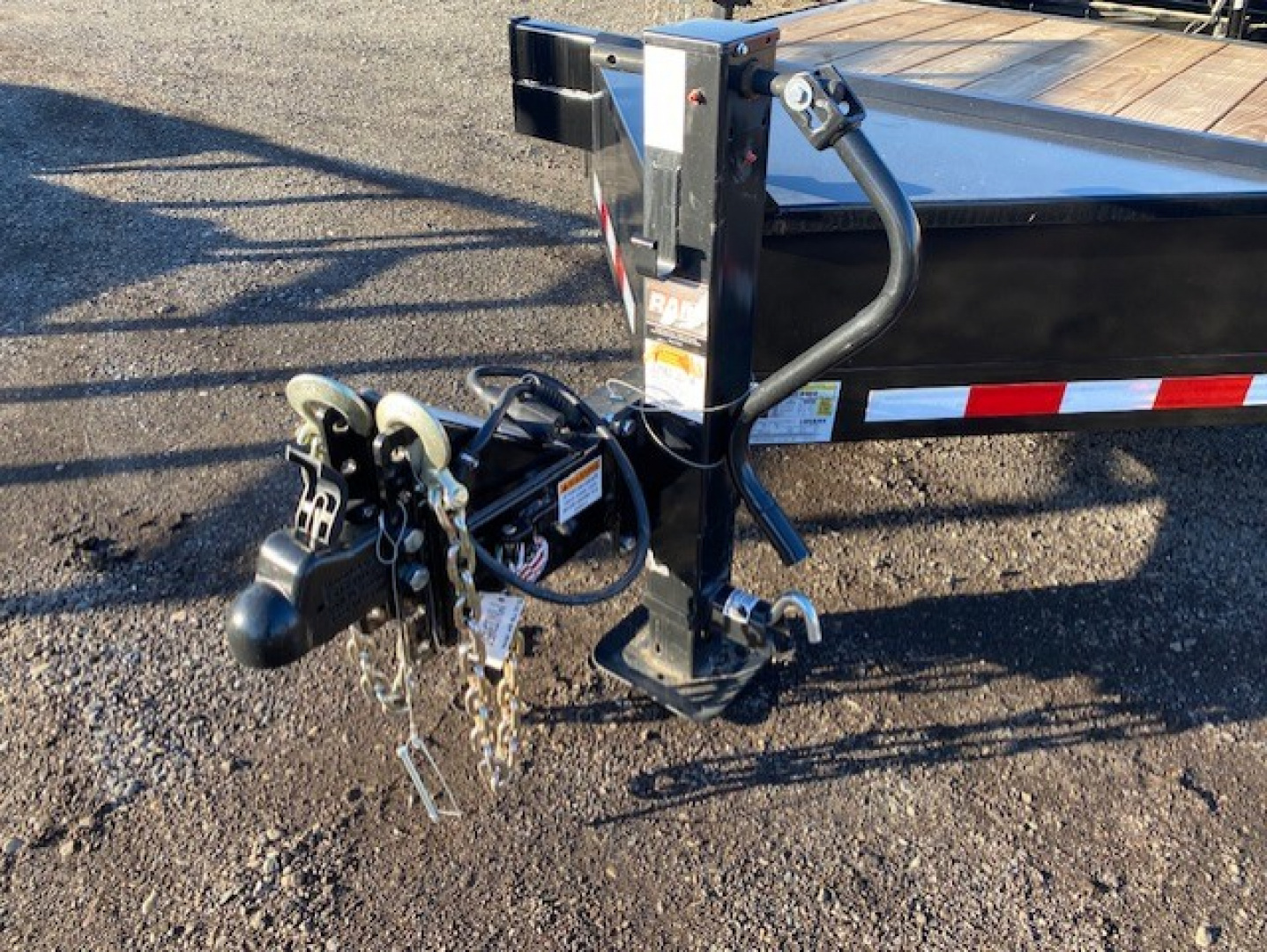 New 83x22 Tandem Axle 15.4K Tilt Trailer