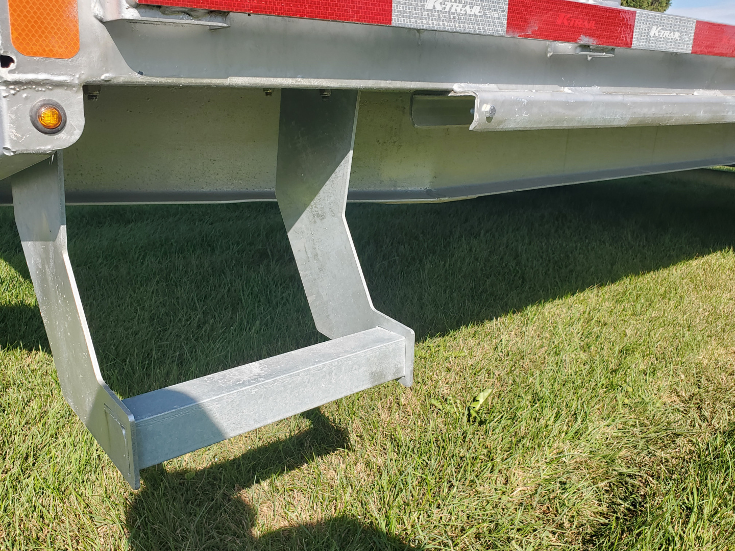 New 2026 K-Trail 20' 7 Ton Deckover Flatbed Trailer