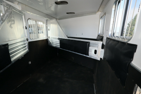 Used 2004 Featherlite Trailers 3 Horse GN Horse Trailer