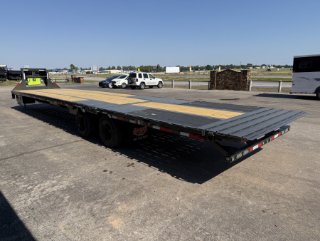 New 2026 102”x40’ MAXX-D GN Hydraulic Dovetail w/ Duals – YDX