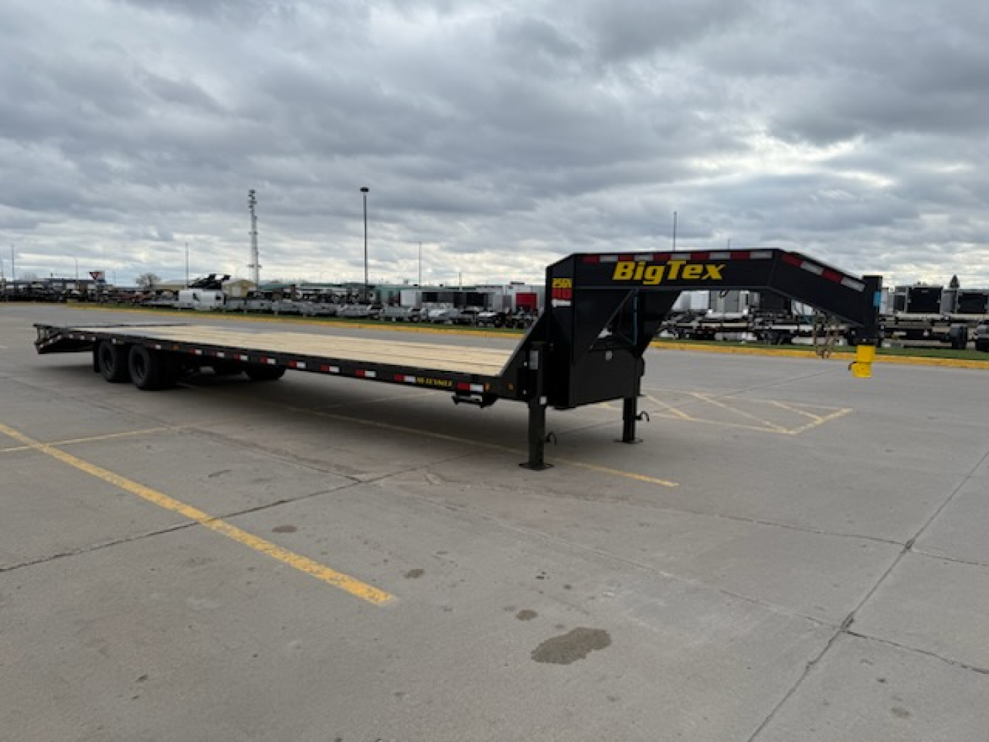 New 2026 Big Tex Trailers 25GN-40D5A-MRBK Gooseneck Bodies