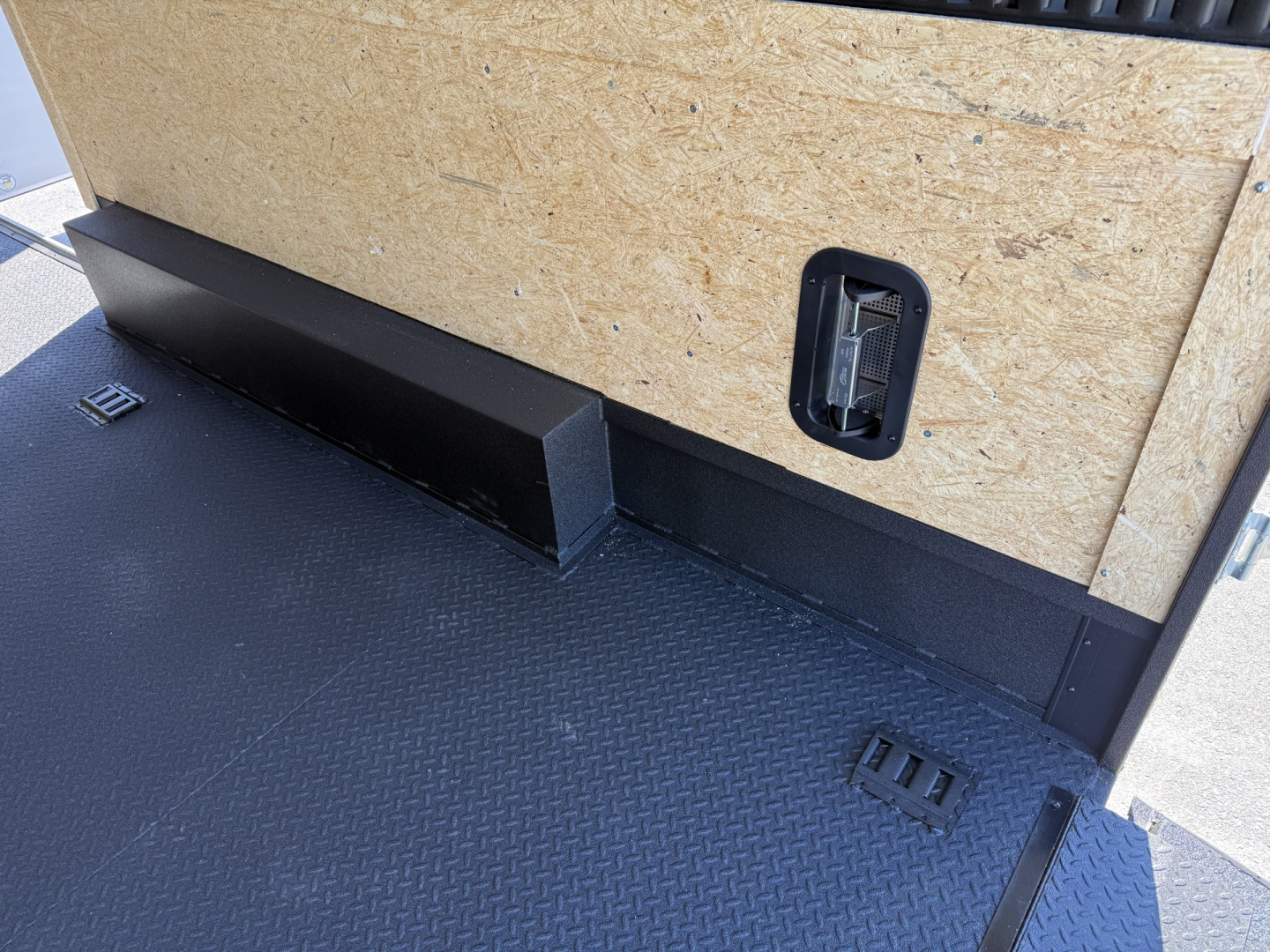 New TX8.5X16TA5 TEXAS TRAILERS 8.5' X 16' ENCLOSED / CARGO TRAILER W/ STP PACKAGE