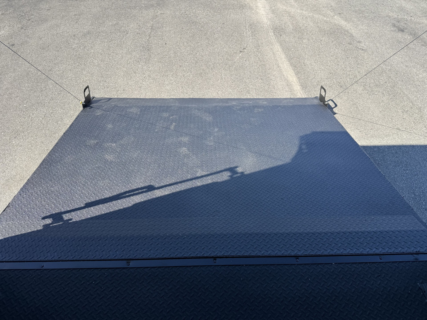 New TX8.5X16TA5 TEXAS TRAILERS 8.5' X 16' ENCLOSED / CARGO TRAILER W/ STP PACKAGE