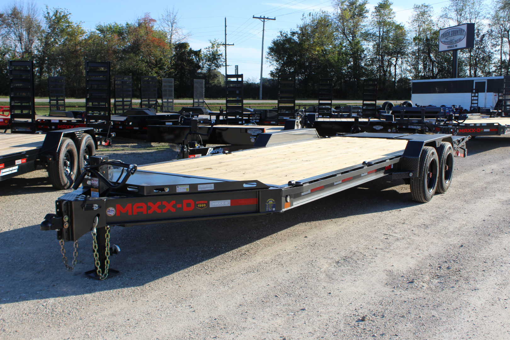 New 2026 MAXX-D EHX 83"x22' Equipment Trailer