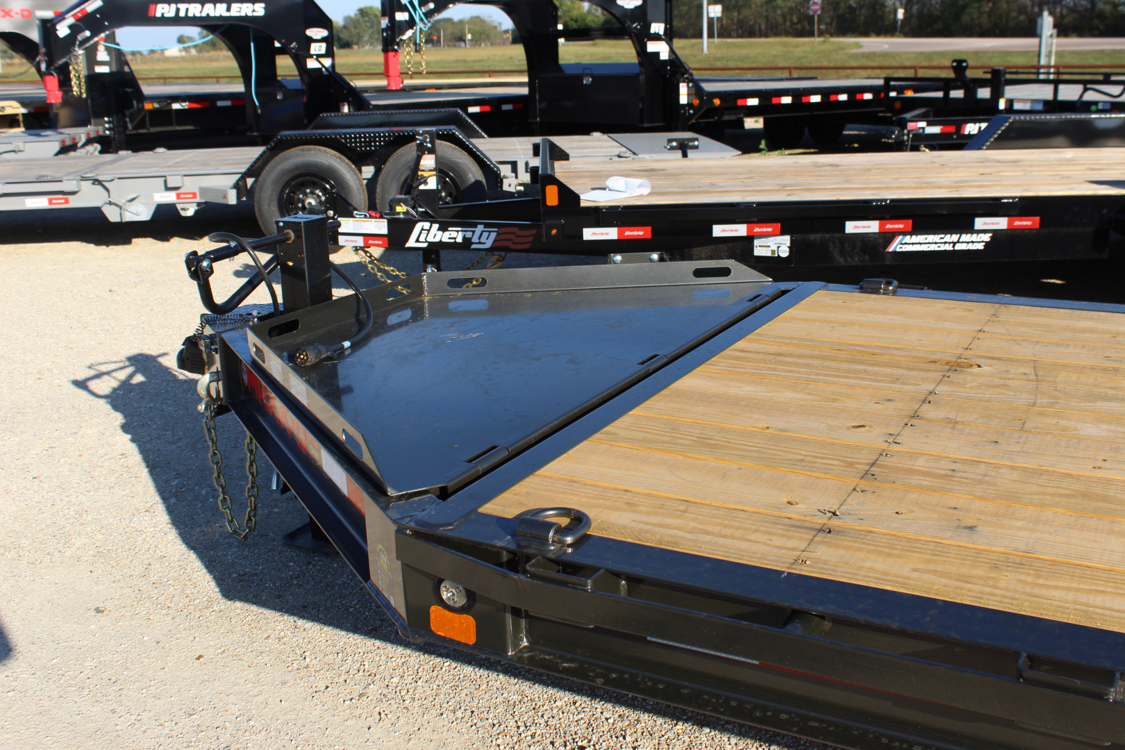 New 2026 MAXX-D EHX 83"x22' Equipment Trailer